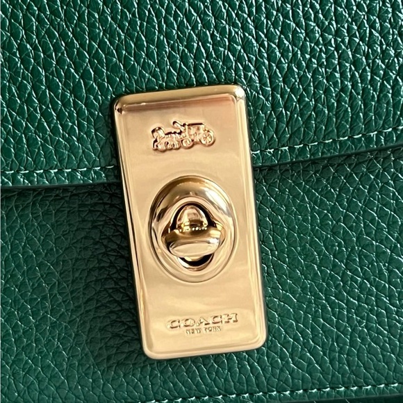 CK476 - Coach Lane Shoulder Bag - Picture 4 of 13